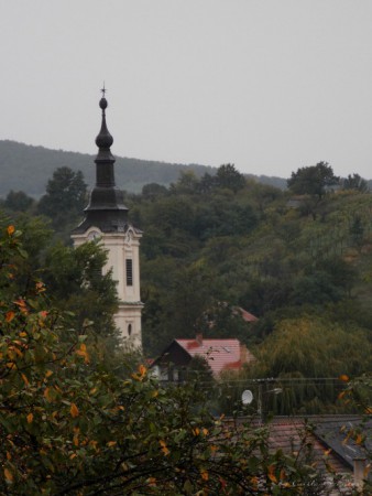 Diósjenő templomtornya